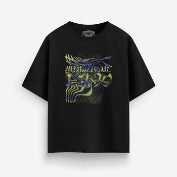 Dazed and Confused Oversized T-Shirt [Unisex]